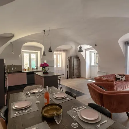 Le Manoir, Beryl Le Bourg-d'Oisans